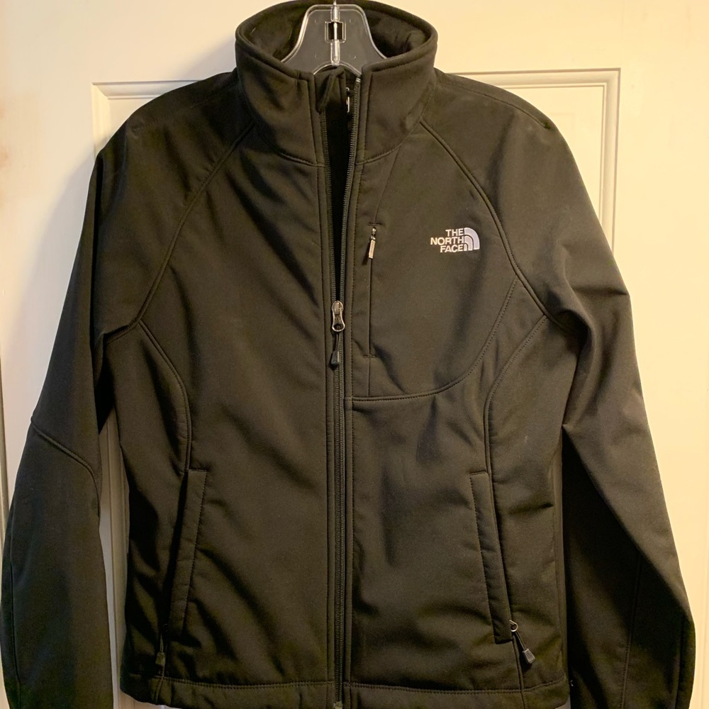 Size small women’s North Face Apex Jacket